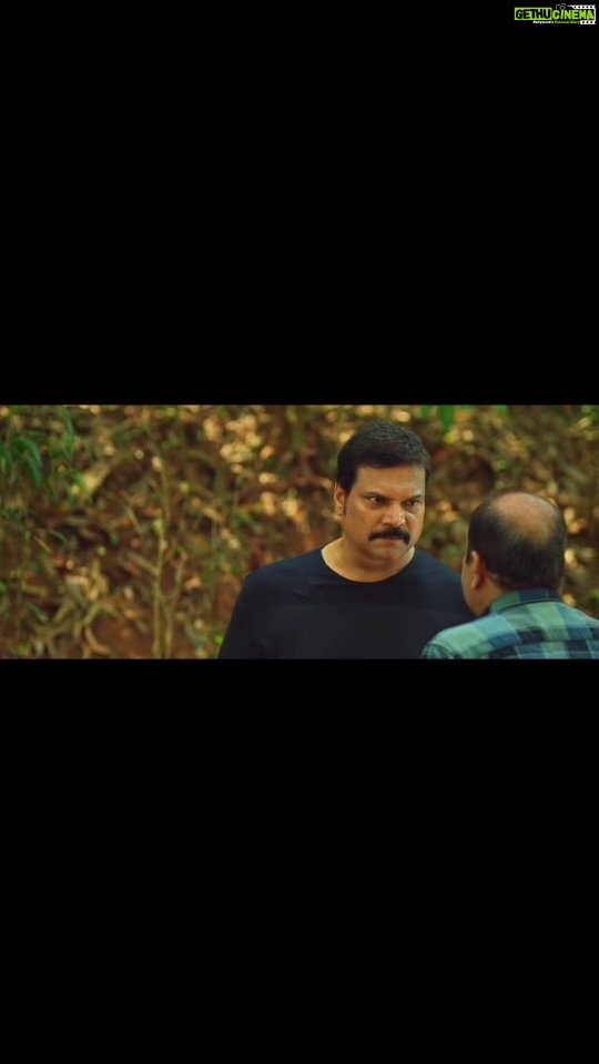 Ansha Sayed Instagram - A sneak peek in to the film !!! First trailer #yaansuperstar @dayanandshetty8 @sjogishetty0210 @manasi_sudhir @asha_optimist @shriya._.hegde @pride.subramanian #harishshettyactor #raamshetty