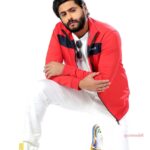 Antony Varghese Instagram – ഒരു ചെയ്ഞ്ച് ആരാ ഇഷ്ടപ്പെടാത്തത് ❤️😀

pic:@sidhiqueakber
Styling: @laamiya.c.k
@makeup_blooms_makeover_