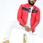 Antony Varghese Instagram - ഒരു ചെയ്ഞ്ച് ആരാ ഇഷ്ടപ്പെടാത്തത് ❤️😀 pic:@sidhiqueakber Styling: @laamiya.c.k @makeup_blooms_makeover_