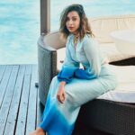 Anupriya Goenka Instagram - The only blue I love 💙 Pic by the super talented @sarvesh_shashi At @wmaldives Wearing @chhavviaggarwalofficial PR @sonyashaikh Styled by @yasminqurash @chunkymathew - here is your fav pic! #maldives #sea #monday #holiday