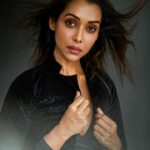Anupriya Goenka Instagram - Brace yourself.. You have got this!!!! 🤗💜 📸 @akshay_kerlekar - love your sensibility. #potraits #strength #picoftheday