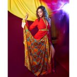 Anupriya Goenka Instagram - Caption this.. can’t think of anything.. just that I love the color and chaos in this picture..❤️ Wearing @eshaamiin1 @eshaamiinlabel1 Hmu @komzy_le 📷 @realvision333 Styled by @yasminqurash #asur #promotions #red #celebration