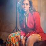 Anupriya Goenka Instagram - ❤️ Wearing @eshaamiin1 @eshaamiinlabel1 @yasminqurash @komzy_le @realvision333 #promotions #red #asur #fyp