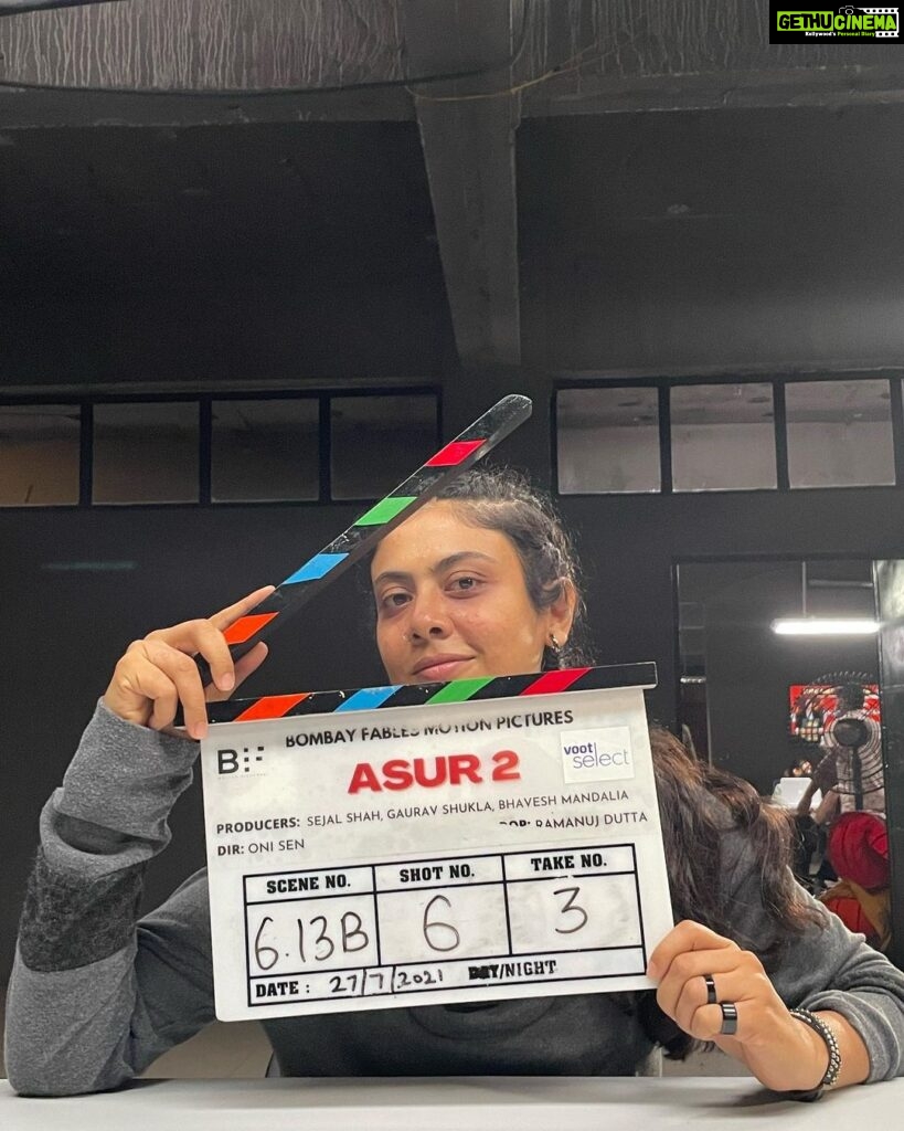 Anurita Jha Instagram - You ask an actor what do they crave … The joy of letting go of one’s self and performing the character.. It’s so fulfilling and it happens very few times in a Artist’s lifespan.. KAAMINI - the role that i play in ASUR -2 is very very special.. From the point when i was called in for an audition to the last day of the shoot everyday i wanted to be on the set ..shooting… Here’s thanking all the people @vibhukashyap for all your support @sen_oni sir for the its a delight working with you ..the world created by you is so fascinating. @creativegaurav @abhijeetkhuman for such amazing storytelling @ramarolls fabulous cinematography… @castingshivam for sitting and patiently auditioning me multiple times( actors are never happy with their audition) @vivekagarwal0710 for bearing all my demands 🫣 @aanandbhavna love u always @sejtherage @praptidoshi @bombayfables for creating such amazing and unique stories… To the entire team … Thank u so much … Asur 2 streaming on @officialjiocinema . . . . . . . . . . #asur #asur2 #asur2onjiocinemas