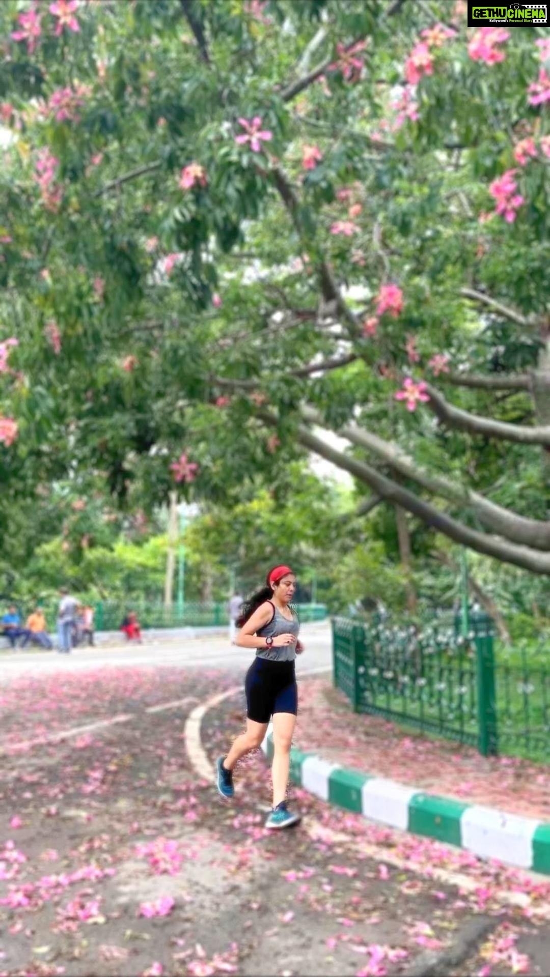 Anurita Jha Instagram - It’s the truth ….🌸 Running has helped me a lot ..in letting go of many negative feeling that i had held on too,, and shifting my energy from negative to positive… I won’t say its easy…but what is easy anyway 🌸 . . . . . . . . . . My current fav running shoes @asicsindia @asics . . . . #insta #instagram #instagood #running #runningmotivation #loveforrunning #solo #solorunner #runnergirl..