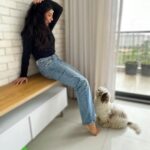 Anurita Jha Instagram – They do know their ways… 
  I wish i had that puppy eyes to make everyone do what i wanted 🥹🥹🥹😛🐶🐶🌼
.
.
.
.
.
.
.
.
.
.
.
.
.
.
.
.
.
.
.
.
#insta #instagram #instalove #instagood #instadaily #instafashion #instamood #puppylove #puppy #babies #cutness #purelove #innocent #leobaby #anurittakjha