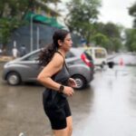 Anurita Jha Instagram - Body is made of 70% of water Earth is made of 70 % of water And when it rains it all kind of connects … I run in the rains to connect more with the nature.. and believe me it therapeutic…🌼🌼🌼 A calm balanced body is one of the most underrated things … u don’t need to do everything everyone is doing … just ur things ..at ur pace… Happy week ahead peeps ❤️❤️❤️ . . . . . . . . . . . . . . #reels #reelsvideo #reelsindia #run #running #runningmotivation #runninginrain #rains #disciplina #selflovery #selflove #anurittakjha