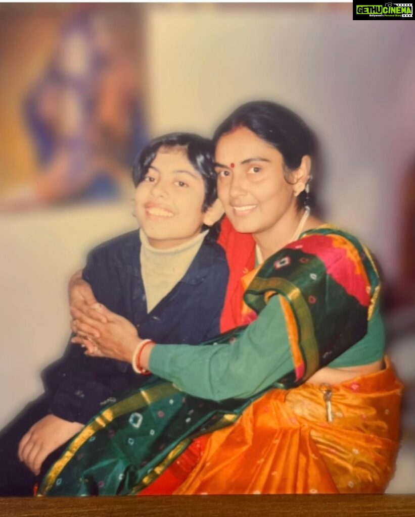 Anurita Jha Instagram - Happy b’day Maa ❤️ With every passing year and seeing life I understand u more, and love you more .. Which ever world ur roaming around i know u’ll be lightening up people’s life with love and hope … I miss ur hug , ur smell, ur flowing hair ..ur voice, ur scolding , ur warmth and you. For when we meet again 😘😘 . . . . . . . . . . . #justlove