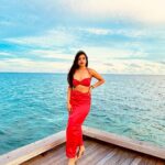 Ashna Zaveri Instagram - “If the light is in your heart, you will find your way home.” ❤️ Outfit @belavous @wmaldives Click @chunkymathew #maldives #sea #beauty #luxury #travel #holiday W Maldives
