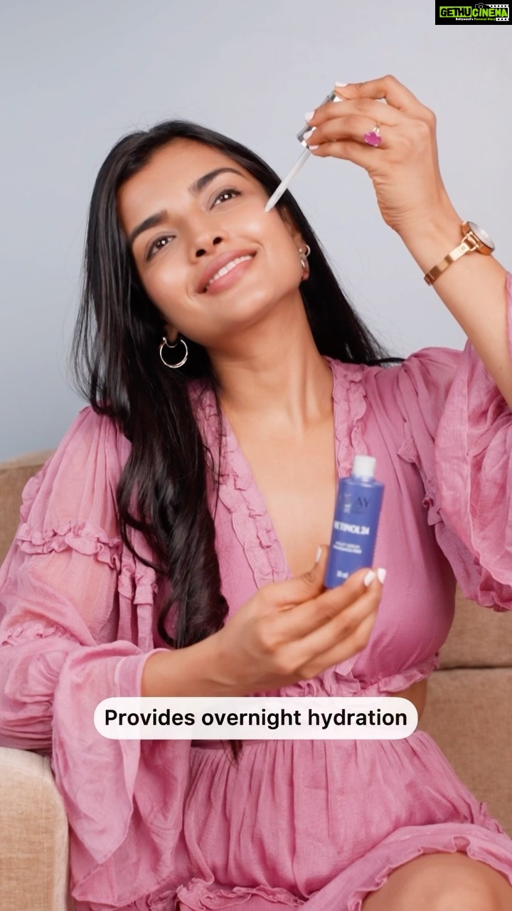 Ashna Zaveri Instagram - 5 things to incorporate before you turn 30 👇🏻 • Fitness helps me stay disciplined & focused 😌 • Investing is very important to secure for a better future ✅ • For my PM Skincare Routine, I apply @olayindia Retinol 24 Range. Use either serum or moisturizer. This range provides overnight hydration and exfoliation that keeps the skin plump & bouncy the next morning 🥳 • Ticking off my to-do list keeps me productive ✨ • Lastly, always remember to do things that keep you happy💖 What are you guys following let me know? Also check out Olay’s Retinol 24 Range on Nykaa and get a flat 35% off💜 #Ad #OlayRetinol24Range #Serum #Moisturizer #HappySkin #Fitness #Investing #Skincare #Regimen