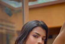 Ashna Zaveri Instagram - Jodi kya hi khatarnak thi humari…. Outfit @kalkifashion MUA @kajolrpaswwan Hair @santosh__sanghvi Jewellery @araveshjewels 📸 @vedantpandyaofficial @urjazatakiya @theplugmedia.in Location @one8.commune #sanak #badshah #fashion #indianwear #explore #ethnic