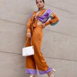 Ashna Zaveri Instagram - A perfect fusion of Spanish design and Indian craftsmanship, this dreamy footwear by @theorohlife is the newest addition to my closet and I love it so much! 👠 Check out www.orohlife.com to explore new collections Outfit @wendellrodrickslabel MUA @kajolrpaswwan @storiesbypriyanka Location @radissongoregaon Sling 👜 @bershka #OrohShoes #TheOrohLife #DesignedinSpain #SpanishDesigns #CraftedinIndia Radisson Mumbai Goregaon