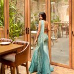 Ashna Zaveri Instagram - The eyes , chico. They never lie. Outfit @kalkifashion MUA @kajolrpaswwan and team Jewellery @araveshjewels Click @vedantpandyaofficial @theplugmedia.in @urjazatakiya Location @one8.commune #desi #fashion One8 Commune