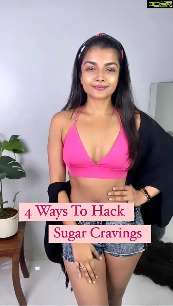 Ashna Zaveri Instagram - All you need to do is trick your brain 🧠 1. Dates 2. Seasonal Fruits 3. Frozen banana Ice Cream 4. Jaggery and Peanuts #sugar #sweettooth #foodhacks #healthylifestyle #cleaneating