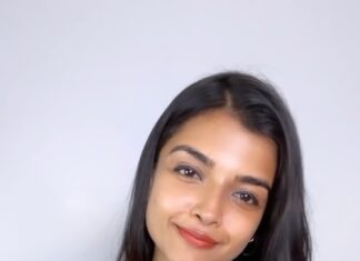 Ashna Zaveri Instagram - Kindness is the ultimate strength ⭐️ Being vulnerable is to be courageous 🙌 In your softness lies your ability to truly love ♥️ Inspo @petricej #kindness #inspiring #beinghuman