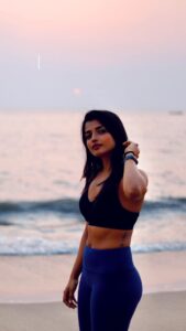 Ashna Zaveri Instagram - 2022 was all about well-being and self love ⭐️