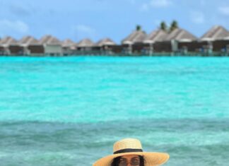 Ashna Zaveri Instagram - Reality called , so I hung up 💕 👒 and shades @lifesabeach.in 📸 @amyaela #everythingsbetteronthebeach #maldives #travel #luxury W Maldives