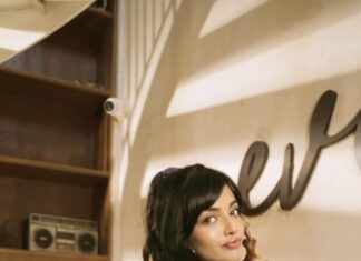 Ashna Zaveri Instagram - They told me I couldn’t. That’s why I did. 💁🏻‍♀️ Outfit Dress @luluandskyofficial MUA @kajolrpaswwan @kajolrpaswwanmakeupacademy @kajolrpaswwanteam Click @aymxnsahib @honey_dedhia Location @evebombay 👡 @tiesta.shoes #chic #fashion #feltcute #explore