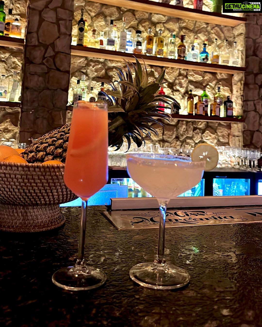 Ashna Zaveri Instagram - @missmargaritagoa for the finest margaritas and outstanding Mexican food. Like iv never tasted a margarita better than I did here and food that hits the spot ! If you are in Goa this is a must must do ! What a vibe 🫶🥹. Thank you for hosting us - a night to remember ❤️ #hosted #goa #missmargarita #mexican Anjuna