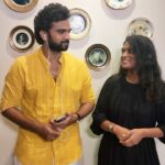 Ashok Selvan Instagram – It’s time to update your playlists. Check out the wholesome tracks from the Modern Love Chennai Album NOW! Link in bio! 
.
My Peranbaeee, you be the cutest! I’m super glad and grateful that I got to sing this soul-stirring melody with the man himself, @itsyuvan ! 🥺 I absolutely love this song and I love you too, @ashokselvan !🥹😍❤️ This was so much fun! XD
.
#modernlovechennai #modernlovechennaionprime @primevideoin @tylerdurdenandkinofist #modernlovechennaifrommay18th