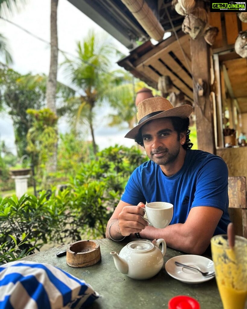 Ashok Selvan Instagram - Because Bali is always a good idea 🇮🇩 #sweetorangewarung Sweet Orange Warung