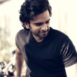 Ashok Selvan Instagram - Cold steel and Hot fuel 🏍️ #650 📸 - @tarunkoliyot