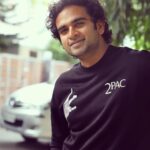 Ashok Selvan Instagram - Really excited that I’m Meeting you guys next week in theatres! ❤️ for a glimpse into our film, check out the video song #PaathiNeePaathiNaan link in bio. And trailer coming out today evening 🔥 #NithamOruVaanam #Aakasam releasing this November 4th 📸 - @naveenversion2