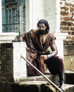 Ashwin Kakumanu Instagram - Photos I clicked on the set of #ponniyinselvan2 . Rashtrakut warriors @bharat_raj_official and @seemonabbas . #maheshwar #photography #hobby #sonyalpha
