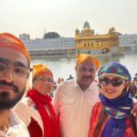 Asmita Sood Instagram – Shukr 🌟 #amritsar #harmandirsahib #goldentemple #blessed #gratitude #famjam Amritsar, Punjab