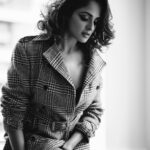 Asmita Sood Instagram - We kissed between the twisted trees,our lips between the stars,tiny ripples in a lake, this love once lost,is ours. . . 📸 : @narenballarphotography 💄: @harshpawar_makeupacademy18 👱‍♀️: @hairstorybyreshma 👗: @harshad.fshn 🏢 : @sofitelmumbaibkc #testshoot #lights #play #asmitten Sofitel Mumbai BKC