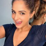 Asmita Sood Instagram – 🙂😏🤯😶‍🌫️🤪😏 
#moods #profilecheck