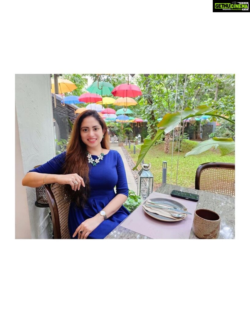 Avantika Khatri Instagram - ☔️ Living in the moment like always ! Pictures are nice.. the food was yummilicious.. the monsoon had magic… the ambiance was beautiful.. so posting them All ! 😍 With ofcourse my Most Special Diamonds… 💎 and what makes them so Exceptional is the fact that nobody gifted me or bought them for me. They are truly-mine-in-every-sense-of-the-word. This girl.. surely knows how to keep herself HAPPY. 😉😘 . #KudiAK #AK #advocator #of #selflove #keep #utmost #high #standards #avantika #khattri #filmmaker #pune #india #brunches #diamonds #ambiance #monsoon #is #love #takemewhereloveis #bollywoodactress #producer #actress #filmdirector #filmmaker #pictures #celebrity #avantikakhattrilatestpics #avantikakhattri @directors_visions @avantikakhattri