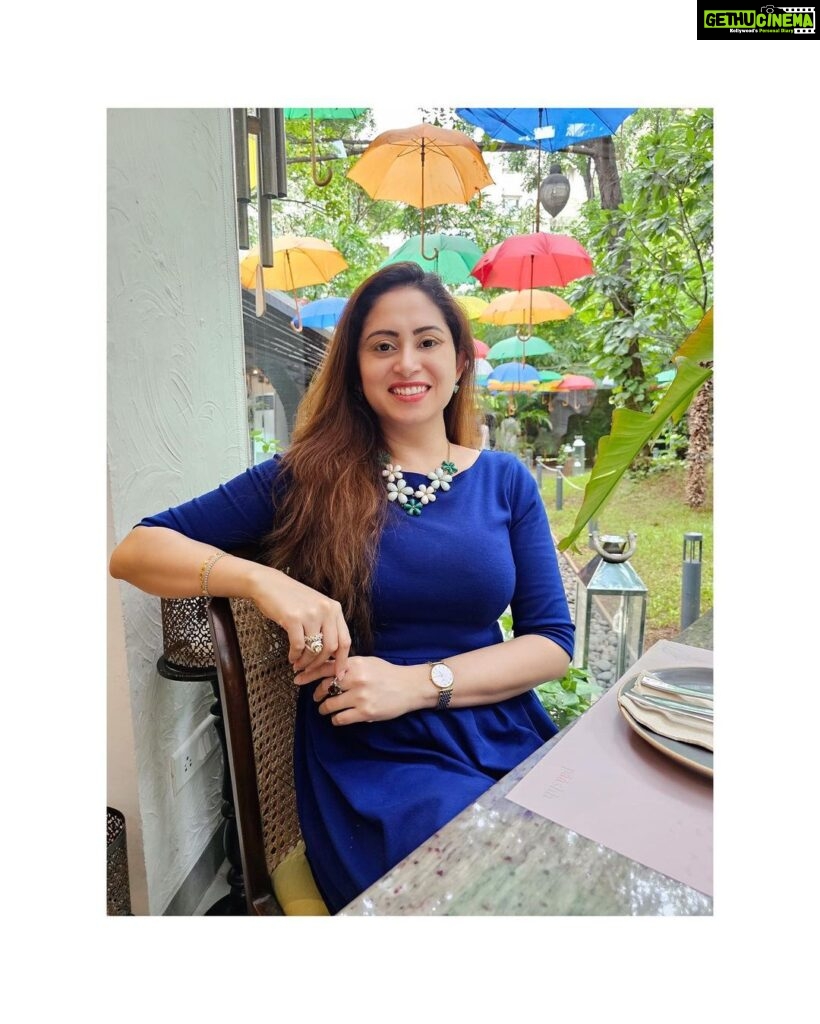 Avantika Khatri Instagram - ☔ Monsoon Magic - The pics.. the ambiance.. the food.. the company.. everything was 👌🏻👌🏻 Brunches like these are Love ! ❤ . #KudiAK #AK #advocator #of #selflove #keep #utmost #high #standards #avantika #khattri #filmmaker #pune #india #brunches #diamonds #ambiance #monsoon #is #love #takemewhereloveis #bollywoodactress #producer #actress #filmdirector #filmmaker #pictures #celebrity #avantikakhattrilatestpics #avantikakhattri @directors_visions @avantikakhattri