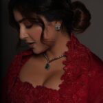 Avantika Mishra Instagram - If you don’t believe in yourself, then who will? ✨ . . Shot by @shareefnandyala Styled by @keerthysampath Wearing @aakanshaguptaoffl Jewellery by @divasmantra MUA @sanjumakeupartistry Hair by @aishu_makeup_hairstyle