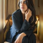 Avika Gor Instagram - What a week it has been! This weekend is turning into the most special one ever! Thank you all🙏🏻 #1920 #horrorsoftheheart Photography @studiosnapster @portraitsbymukesh Hairstylist @jaanvimandhani Wearing @urbanic_in