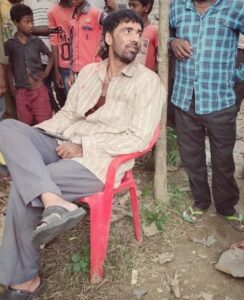 Avinash Tiwary Instagram - Khakee -The Bihar Chapter
The love received for the show and especially my part of Chandan Mahto makes me indebted to all of you. The joy it has brought to my near and dear ones is my biggest accomplishment.
I still remember reading the script and shitting bricks.I had all the apprehensions in the world of being able to pull this of..

Not only did i question my capability but also the fact that i may not be accepted as Chandan Mahto I am forever indebted to @neerajpofficial  Sir to pump in my confidence and make me believe in myself as much as he did...This will stay with me for life Sir🤗

@bhav.dhulia I would like to believe Chandan Mahto could not have been what it became unless you allowed me the freedom to constantly keep exploring and its only your guiding hands that i owe my performance to.

The earlier grind of just sitting in the hard sun with the truck drivers to driving the truck regularly to feel like i am one of them to finally getting on floor with one of my most difficult shoots coz of the terrain and resources we had.Its been one fulfilling journey
I want to take this opportunity to thank 2 of my most important team members
@tush_makeup_art 
1)Tushar, the detailing of your makeup from the skin tone to the hair  to the tainted teeth, everything has been widely appreciated and you should be extremely proud of yourself.
2)@iftikharalam196
Nanhe bhai i want you to know that I would not have been able to finish the shoot with all the injuries and hardships if you were not around.I would think its magic that you would know i need water before i felt thirsty...i had something to eat before i realised i am hungry...the smallest of ways that you took care of me makes me full of gratitude. Thank you always.

Lastly, @karantacker
I still remember being completely flummoxed at how we would do the climax scene until you walked in for the reading with such sincerity and integrity
that it really made me pull my socks up
You set the tone and i responded well...its something tht one wishes on every set and i am so glad that I had you on the other side of tht table to make this a jugalbandi to remember. Love and respect always 🤗🤗

#khakeethebiharchapter