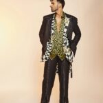 Avinash Tiwary Instagram – Is there a way i could kick off the walls guarding your heart…
Make an escape for You and I
On to some Salted caramel dripping on your buns ensuring the Kardashians envy your cart,
Say yes and shut your eyes 
Find your way to bid goodbye
Lets just dream Of You and I

Just You and I

📸- @mohitvaru
Styled by @shaeroy 
Assistant Stylist @alizaafatmaa 
 Full look @arokaofficial 
Shoes @thealternateindia 
Jewellery @misho_designs
Hair- @anshul_hair 
Makeup -@rohan_mohan09
