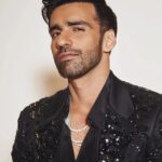 Avinash Tiwary Instagram – Lone Patient 🐺!

📸-@mohitvaru 
styled by- @shaeroy
Assistant Stylist – @alizaafatmaa
Full look – @varunbahlcouture
Jewellery – @zillionaireindia
Hair- @anshul_hair 
Makeup- @rohan_mohan09