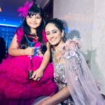 Ayesha Singh Instagram - Thank you @tellychakkar @the_indian_telly_awards for the beautiful evening and a wonderful surprise of The Most Promising Actor. 🙏🏻🥰. Great fun with old friends and new 🥰❤️😘 Sharing with love ❤️. Styled by @nehaadhvikmahajan Jewellery by @padmashree_jewels Costume by @rajgharana.rg