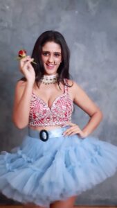 Ayesha Singh Instagram - Styled by - @purvabansal5 Photography by - @makebaphotography Outfit by - @jiya_fashion_designer @seasonsmumbai Assist by - @shrutiyamganti0218 Makeup - @makeoverbysejalthakkar Hair By - @jayshreethakkarhairartist Jewellery By - @maxplus_jewels @sejalcreation23