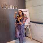 Barkha Bisht Sengupta Instagram – Sundays are meant to be like this ….. great company @gulfamkhan_hussain and great Food …. @gomamumbai has the most delectable spread at their sunday brunch …. And the cocktails are an interesting presentation along with taste. #sundaywellspent