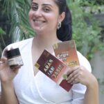 Bhanushree Mehra Instagram - Hey chocolate lovers! 🍫💕 I recently got the chance to try out Naked for Cocoa’s @nakedforcocoa incredible range of chocolate goodies and let me tell you, the brand has stolen my heart ! I’ve been devouring their lickies, chocolate bars and more and each bite has been a little slice of chocolate paradise. Would you like to experience these heavenly treats too? Use code NFCB15 for a 15% discount on their website ! . . . . . . #chocolatelover #chocolateheaven #nakedforcocoa #purebliss