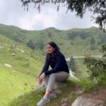 Bhanushree Mehra Instagram - Ever feel like life’s racing by? Those quick moments remind us to slow down and see what really counts ! For me, those unhurried leisurely walks through the hills are pure therapy. What about you? How do you unwind and slow down? Dalhousie Himachal India.