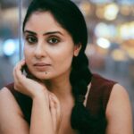 Bhanushree Mehra Instagram - Can you imagine it’ll be 2023 in just 10 days? This year has passed by so quickly ! Anyway I’m really excited as I already have my next travel plans set for the coming month. Il be exploring Rishikesh, Auli & Chopta 😀 So what are your plans for the new year? . . . . . . . #newyear #newyearplans #2023 #travelplaces