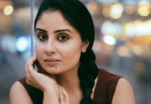Bhanushree Mehra Instagram - Can you imagine it’ll be 2023 in just 10 days? This year has passed by so quickly ! Anyway I’m really excited as I already have my next travel plans set for the coming month. Il be exploring Rishikesh, Auli & Chopta 😀 So what are your plans for the new year? . . . . . . . #newyear #newyearplans #2023 #travelplaces