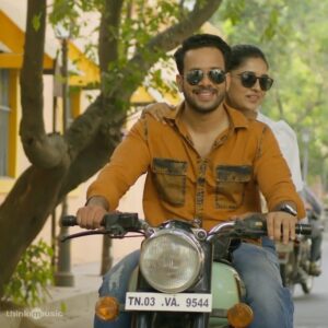 Bharath Instagram - This song is a like a breeze of fresh air!😍 #KodayinVasalil video song from #Love is here youtu.be/Duk_JnVsVe4 @bharath_niwas @vanibhojan_ @rpfilms_official @rpbalaofficial @ronnie.raphael @p.g.muthiah @rajakrishnan_mr @actor_vivekprasanna @iamswayamsiddha @stunner_sam @a.pa.raja @iantoprasanth @an_editor_ajmj @thinkmusicofficial @ahatamil @agscinemas @teamaimpro @decoffl