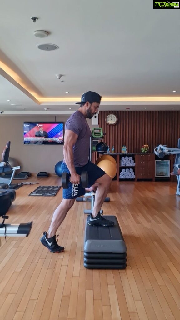 Bharath Instagram - Prep mode before the big game !! Chennai rhino’s vs Karnataka Bulldozers tonight 7pm .. #ccl2023 #cricket #chinaswamystadium VC : @kpsujith28