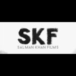 Bhumika Chawla Instagram - Our action-packed trailer is now yours! #KisiKaBhaiKisiKiJaanTrailer Out Now. @beingsalmankhan @hegdepooja @venkateshdaggubati @farhadsamji @iamjaggubhai_ @singhvijender #AbhimanyuSingh @raghavjuyal @jassie.gill @thesiddharthnigam @shehnaazgill @palaktiwarii @vinali_bhatnagar @ravibasrur @realhimesh @thesajidwajid @sukhbir_singer @thisisdsp @payaldevofficial @amaal_mallik @vmanikandandop @shamiraah28 @skfilmsofficial @zeestudiosofficial @zeemusiccompany