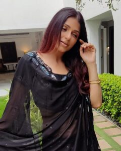 Bhumika Chawla Instagram - … 

✨ 

Dress-@manalipural 
Make up - @ashokrathod14 
Hair - Shashi
