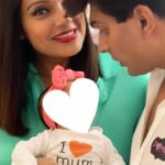 Bipasha Basu Instagram – 3 of Us ❤️ This birthday was soooo different but soooo special ❤️🧿🙏
Thank you everyone for your wonderful wishes and love. Truly grateful 🙏🧿❤️
#monkeylove #itsmybirthday #3ofus  #grateful #blessed #newmom